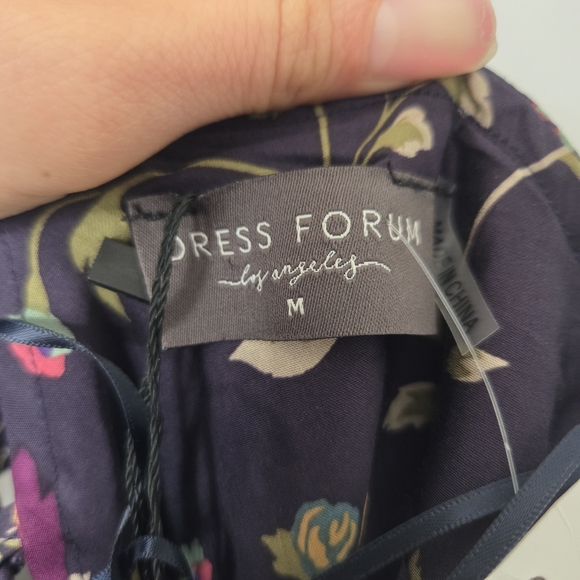 Dress Forum Plum Floral Midi Dress Medium - Picture 8 of 11